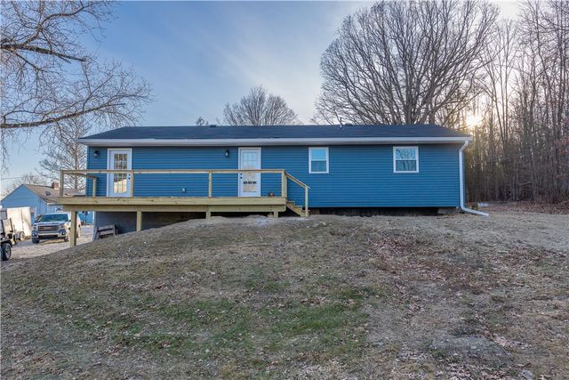 8 Cross Rd, Elmira, NY 14901