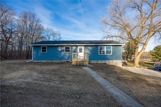 8 Cross Rd, Elmira, NY 14901