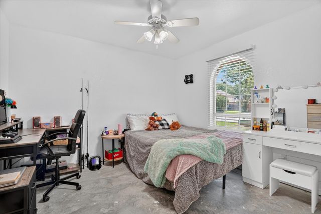 1801 Rayna Drive, Weatherford, TX 76086