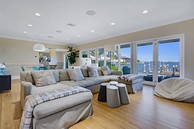 9999 NE 13th Avenue, Miami Shores, FL 33138