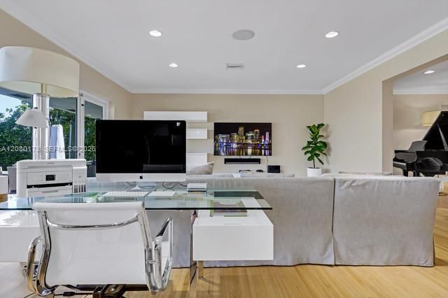 9999 NE 13th Avenue, Miami Shores, FL 33138