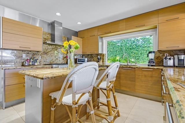 9999 NE 13th Avenue, Miami Shores, FL 33138
