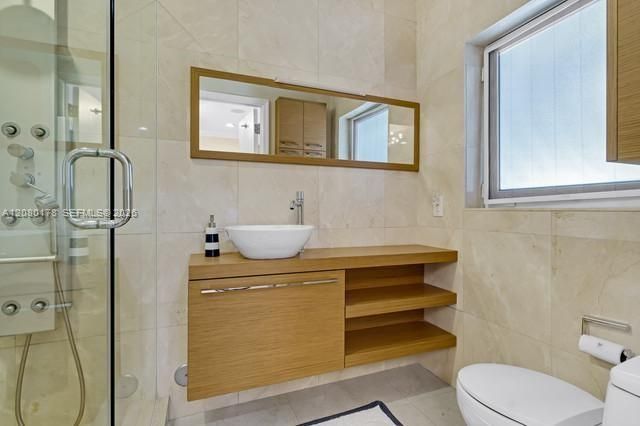 9999 NE 13th Avenue, Miami Shores, FL 33138