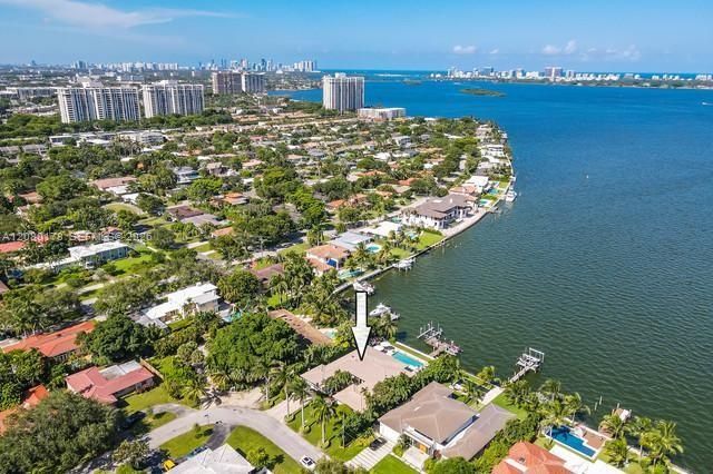 9999 NE 13th Avenue, Miami Shores, FL 33138