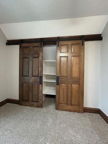 110 4th Street SW, Plainview, MN 55964