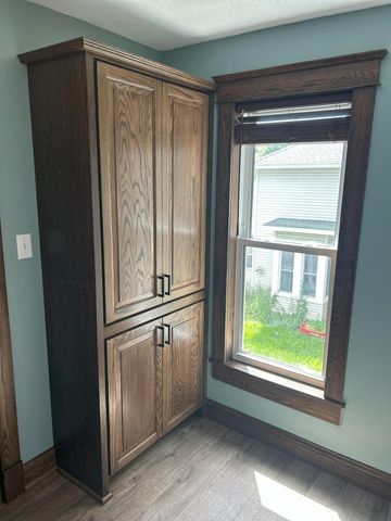 110 4th Street SW, Plainview, MN 55964