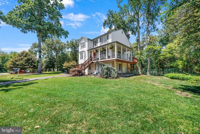 233 CIRCLE RD, Pasadena, MD 21122