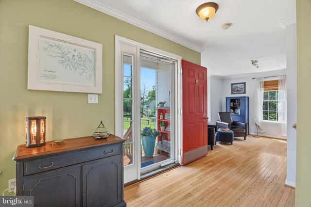 233 CIRCLE RD, Pasadena, MD 21122