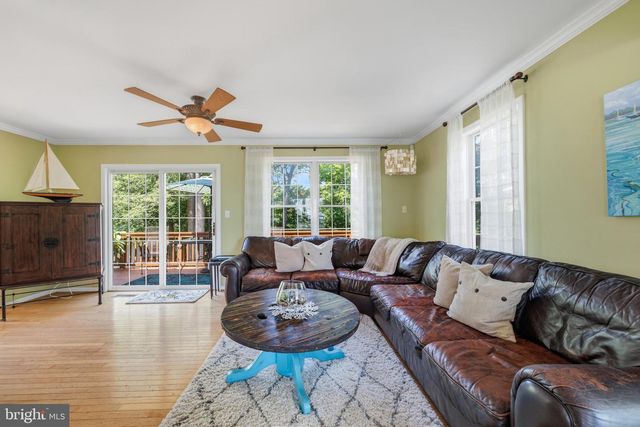 233 CIRCLE RD, Pasadena, MD 21122