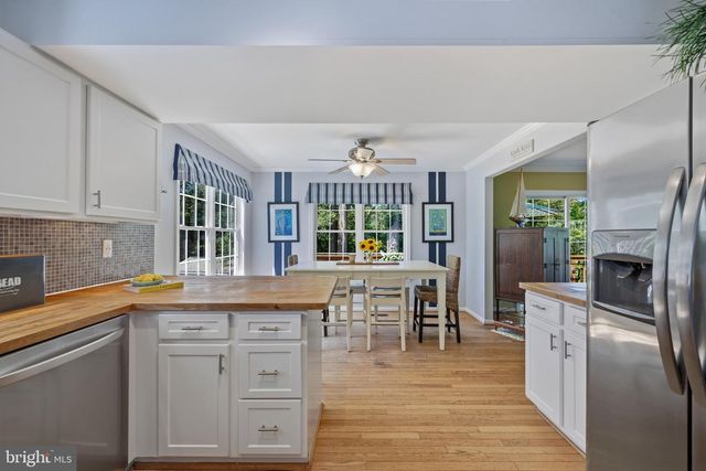 233 CIRCLE RD, Pasadena, MD 21122