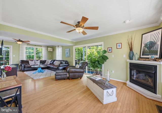 233 CIRCLE RD, Pasadena, MD 21122