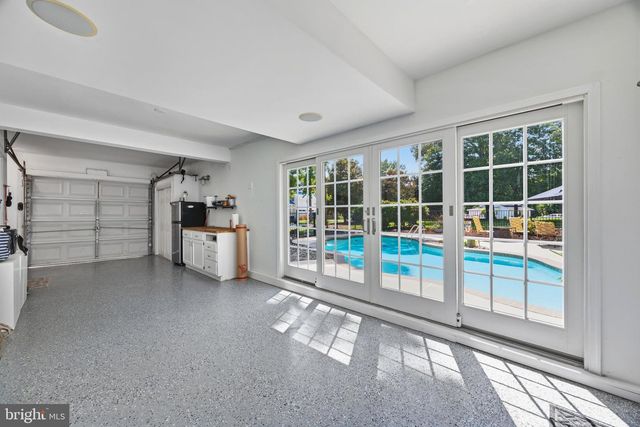 233 CIRCLE RD, Pasadena, MD 21122