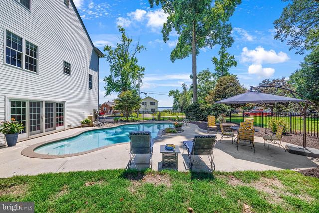 233 CIRCLE RD, Pasadena, MD 21122