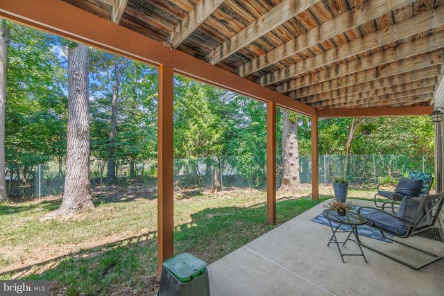 233 CIRCLE RD, Pasadena, MD 21122