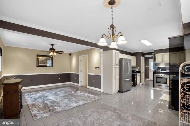 6605 ELLENWOOD DR, La Plata, MD 20646