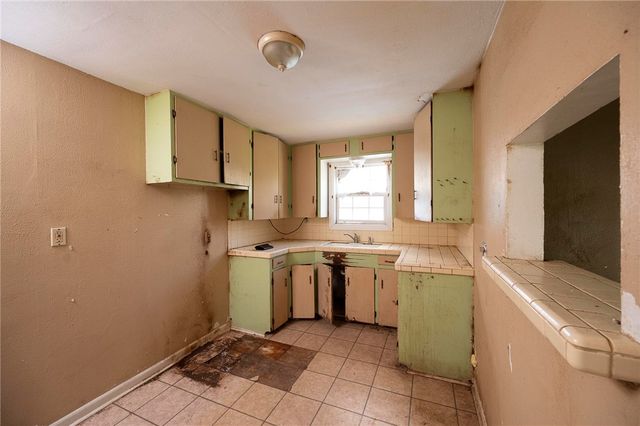 4937 Cosner Dr, Corpus Christi, TX 78415