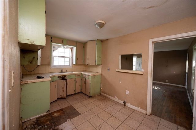 4937 Cosner Dr, Corpus Christi, TX 78415