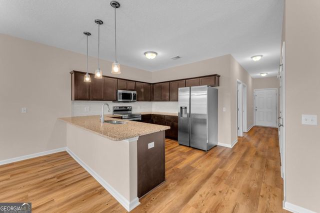 139 W W Winn Avenue, Hinesville, GA 31313