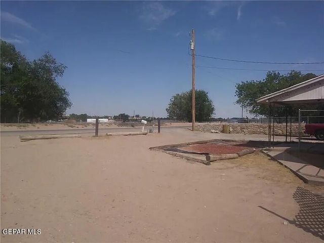 8644 Holmsley Trail, El Paso, TX 79907