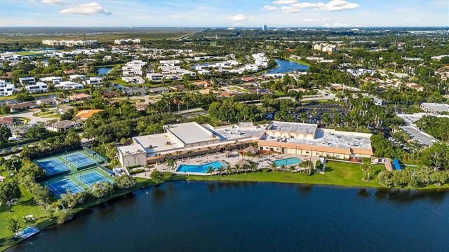 16451 Blatt Blvd 201, Weston, FL 33326