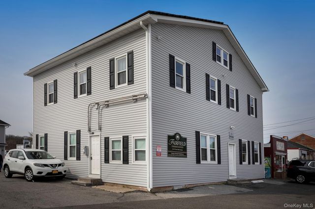 35-4 New York Avenue 35-4, Huntington, NY 11743