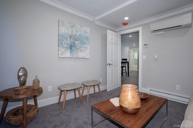 35-4 New York Avenue 35-4, Huntington, NY 11743