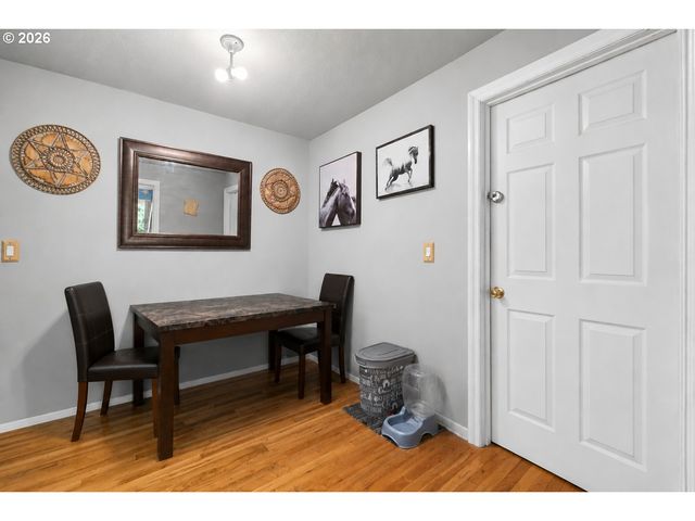 7005 Se 66TH Ave, Portland, OR 97206