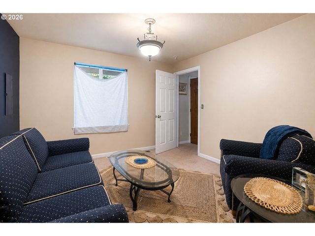 7005 Se 66TH Ave, Portland, OR 97206
