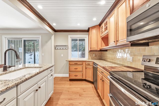 78 Heritage Village B, Southbury, CT 06488