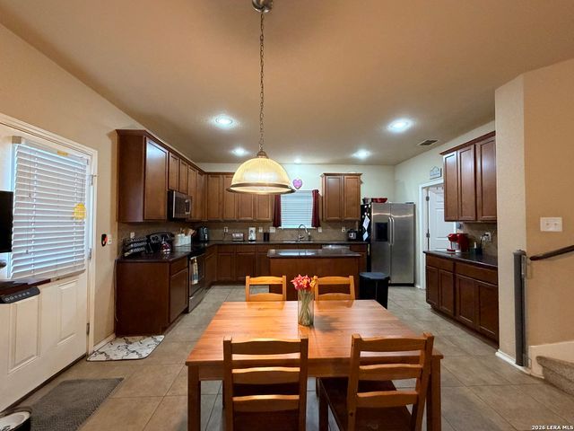 12642 POINT SMT, San Antonio, TX 78253