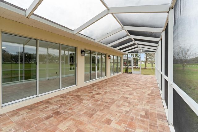 6741 NORTHLAKE DRIVE, Zephyrhills, FL 33542