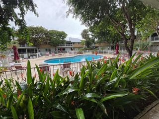 860 SE 6th Ave 303, Deerfield Beach, FL 33441