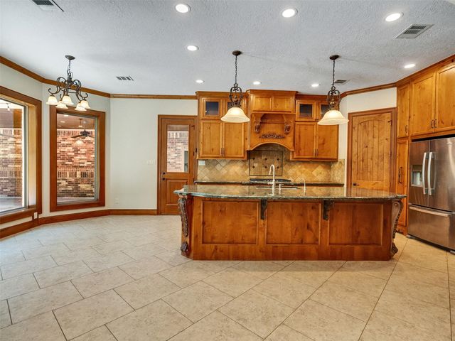 28503 Champions Ridge Road, Magnolia, TX 77354