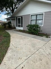 147 ALMOND ROAD, Ocala, FL 34472