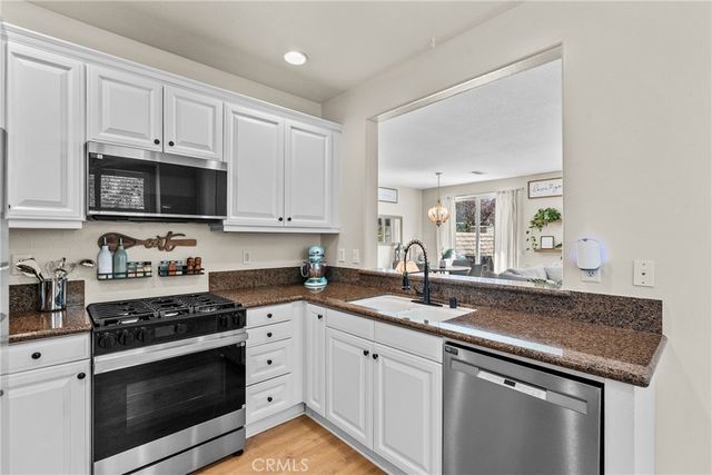 28354 Santa Rosa Lane, Saugus, CA 91350