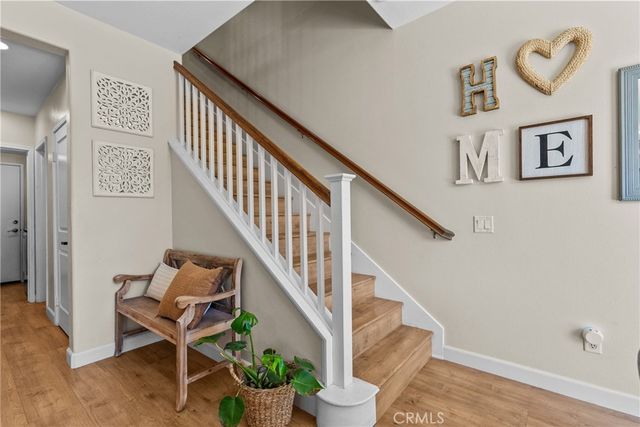 28354 Santa Rosa Lane, Saugus, CA 91350