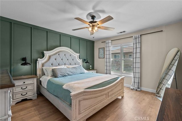 28354 Santa Rosa Lane, Saugus, CA 91350