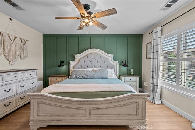 28354 Santa Rosa Lane, Saugus, CA 91350
