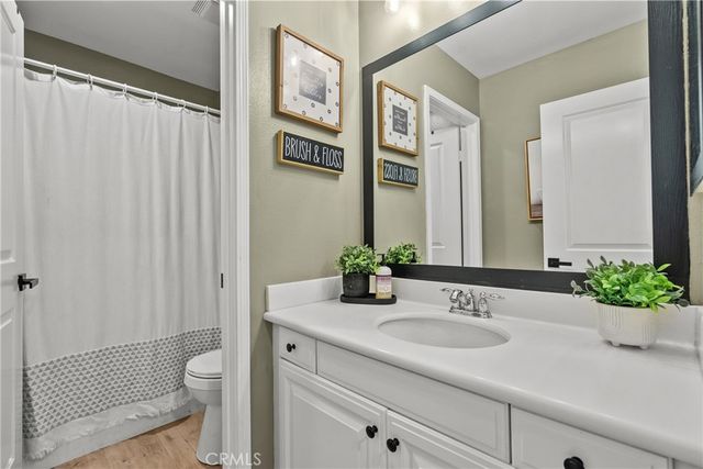 28354 Santa Rosa Lane, Saugus, CA 91350