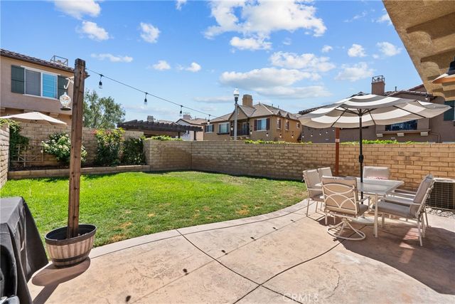 28354 Santa Rosa Lane, Saugus, CA 91350