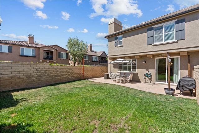 28354 Santa Rosa Lane, Saugus, CA 91350