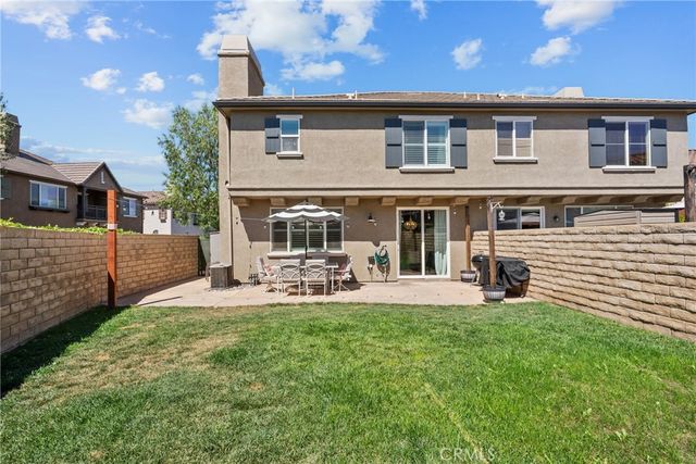28354 Santa Rosa Lane, Saugus, CA 91350