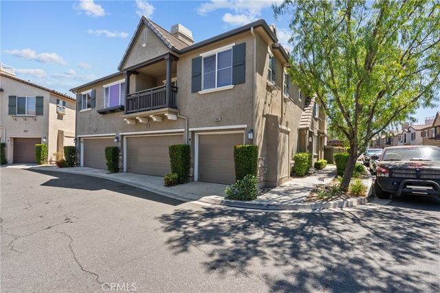 28354 Santa Rosa Lane, Saugus, CA 91350