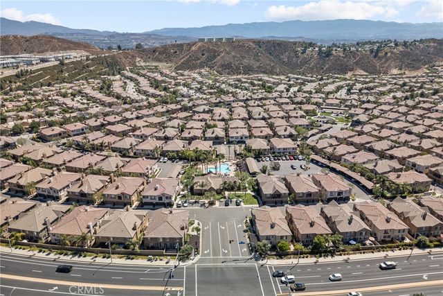 28354 Santa Rosa Lane, Saugus, CA 91350