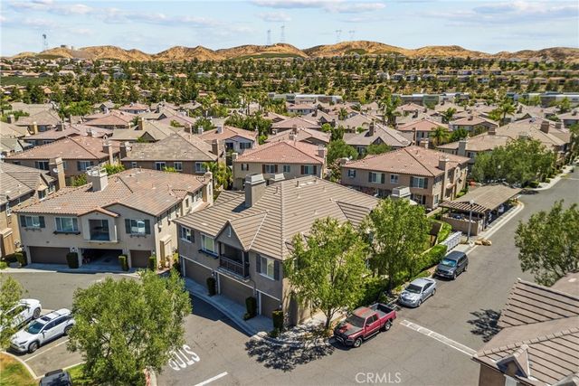 28354 Santa Rosa Lane, Saugus, CA 91350