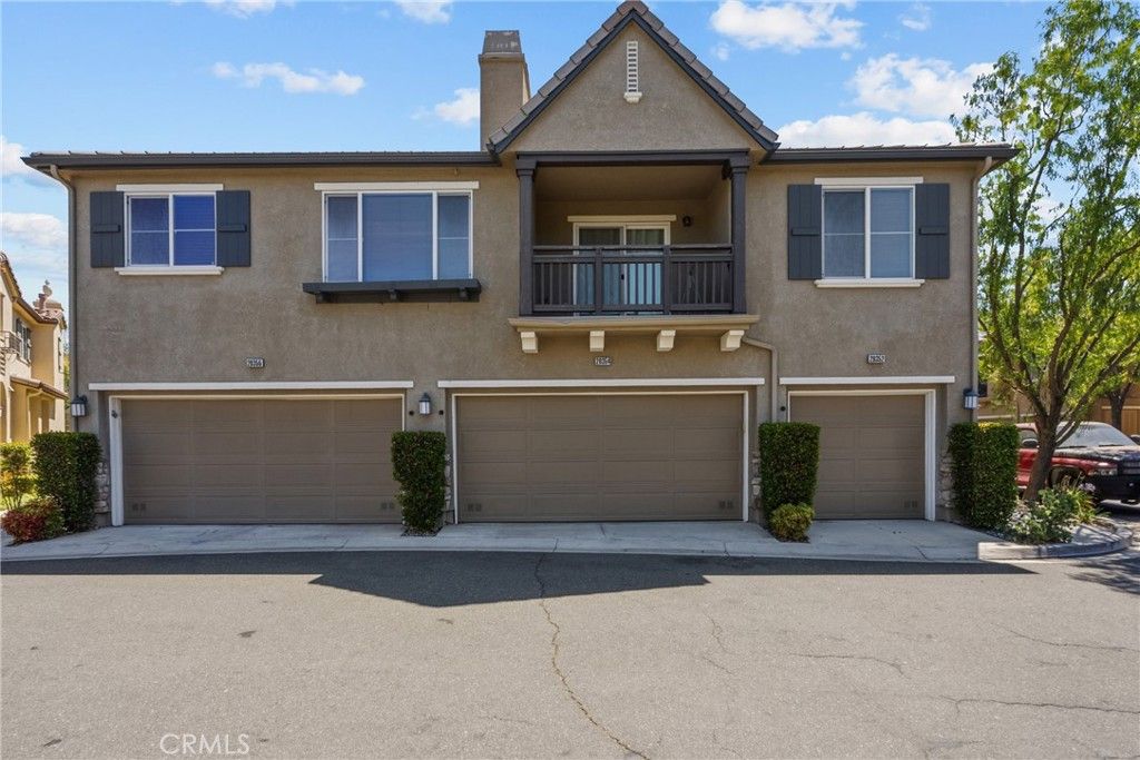 28354 Santa Rosa Lane, Saugus, CA 91350