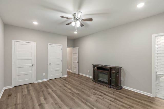 420 Durrett St, Springfield, TN 37172