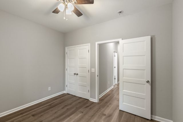 420 Durrett St, Springfield, TN 37172