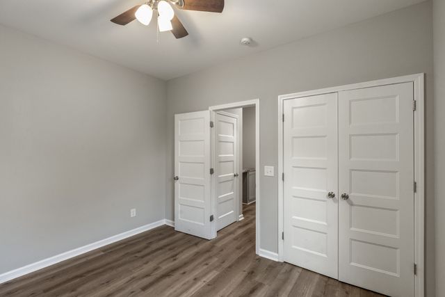 420 Durrett St, Springfield, TN 37172