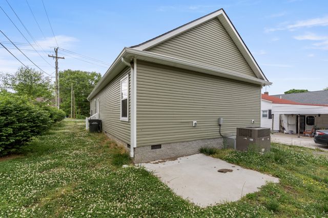 420 Durrett St, Springfield, TN 37172
